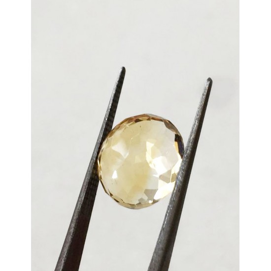 5.80 ratti (5.25 ct) Natural Certified Sunela (Citrine) 5.80 ratti (5.25 ct) Natural Certified Sunela (Citrine)