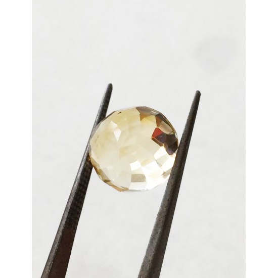 6.60 ratti (5.97 ct) Natural Certified Sunela (Citrine) 6.60 ratti (5.97 ct) Natural Certified Sunela (Citrine)