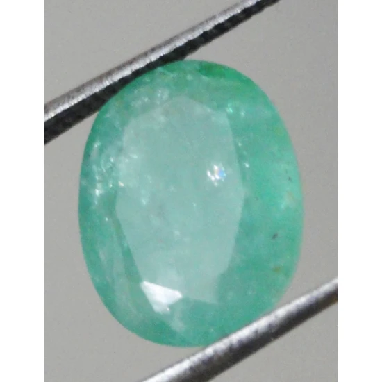 4.23 ct/4.65 ratti Natural Certified Zambian Panna (Emerald)