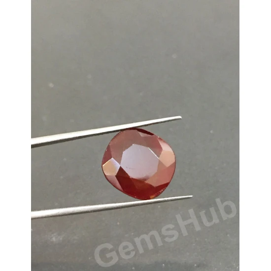 11.50 ratti (10.54 ct) Natural Hessonite Gomed Certified 11.50 ratti (10.54 ct) Natural Hessonite Gomed Certified