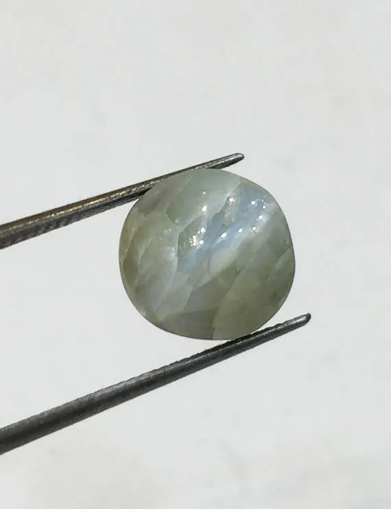 7.50 Ratti (6.78 Ct) Natural Chrysoberyl Cat's Eye (Lehsunia) | Certified Gemstone