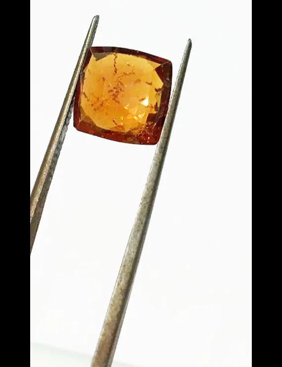 4.25 Ratti (3.90 ct) Natural Certified Ceylon Hessonite (Gomed)