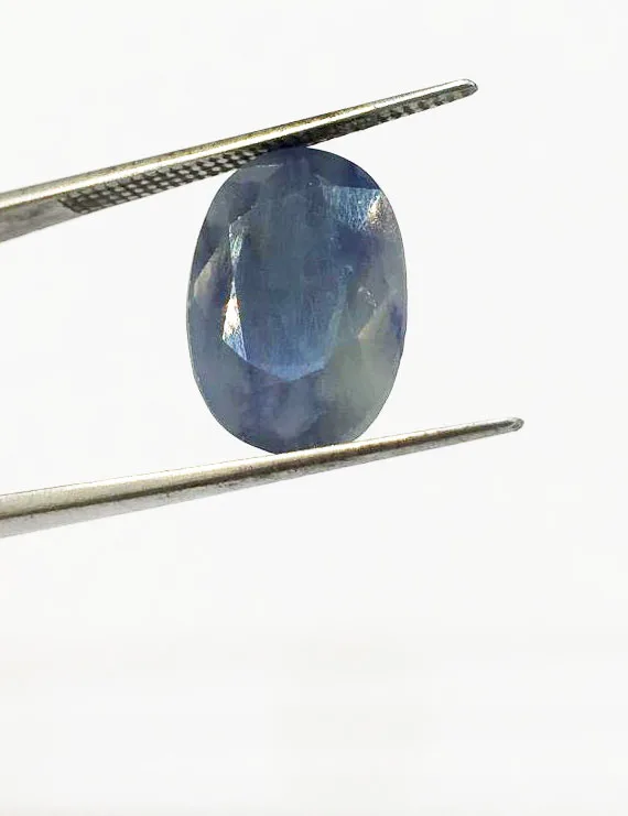 8.50 Ratti (7.60 Ct) Natural Non-Heat Non-Treated Blue Sapphire (Neelam)