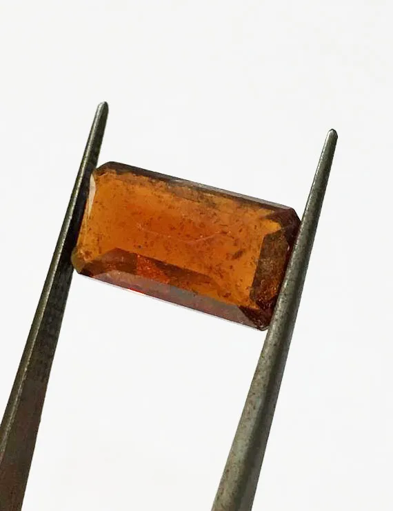 8.00 Ratti (7.16 ct) Natural Certified Ceylon Hessonite (Gomed)