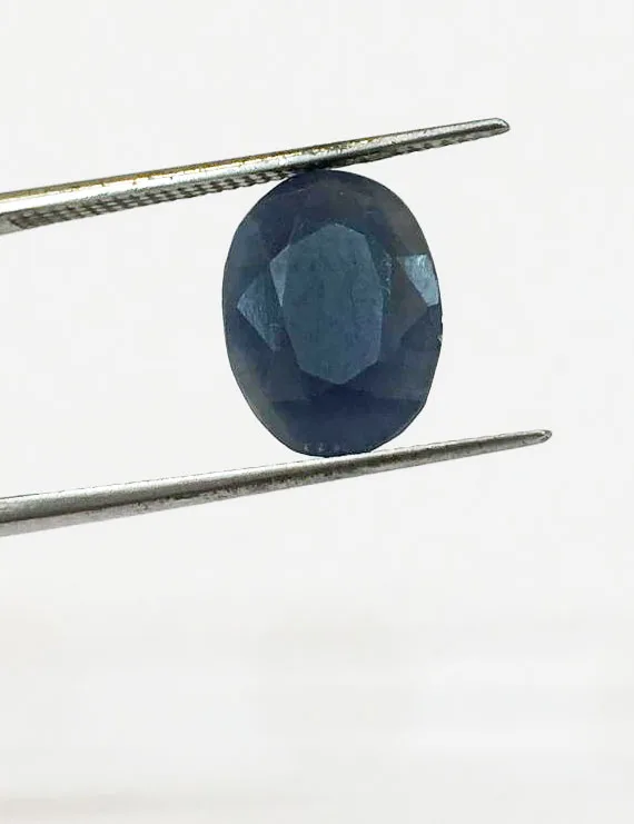 4.50 Ratti (4.18 Ct) Natural Non-Heat Non-Treated Blue Sapphire (Neelam)