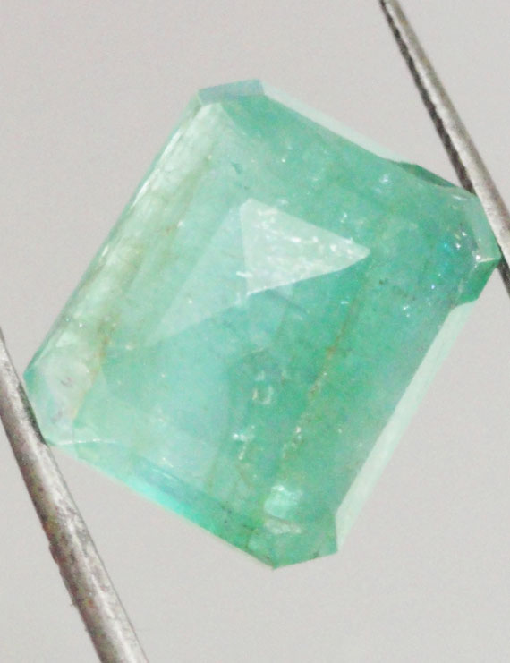 10.72 ct/12.00 ratti Natural Certified Zambian Panna (Emerald)