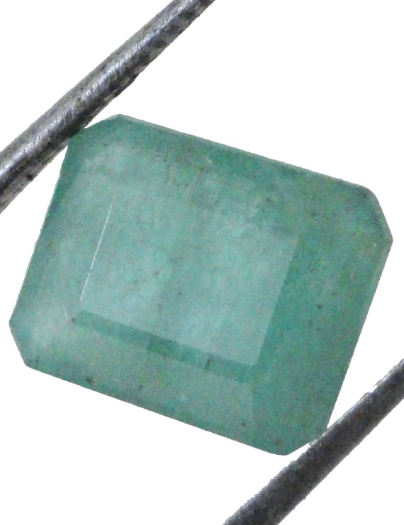 3.88 ct/4.25 ratti Natural Certified Zambian Panna (Emerald)