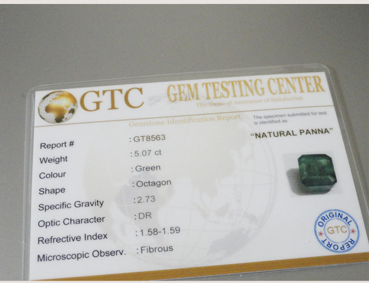 5.07 ct/5.60 ratti Natural Certified Zambian Panna (Emerald)