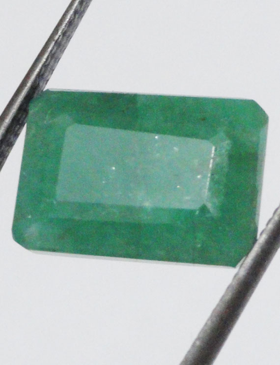 6.14 ct/6.85 ratti Natural Certified Zambian Panna (Emerald)