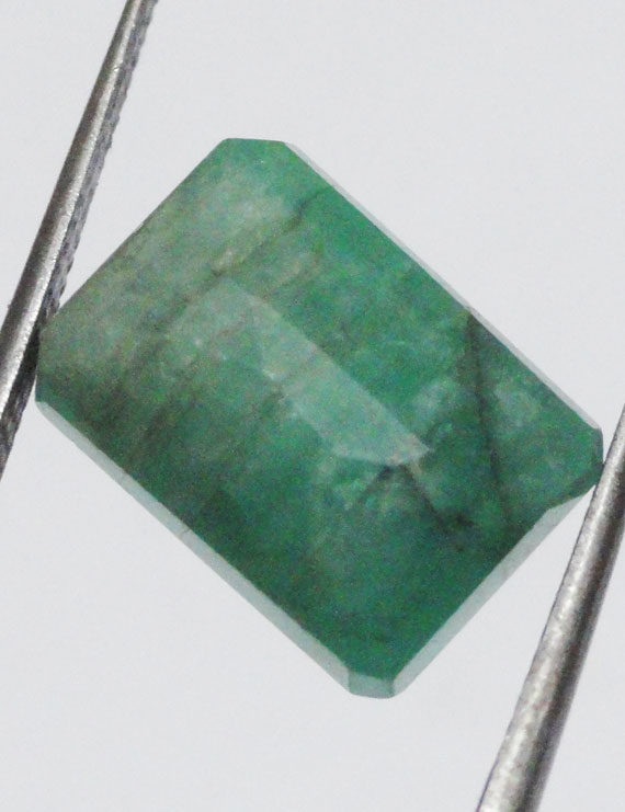 6.14 ct/6.85 ratti Natural Certified Zambian Panna (Emerald)