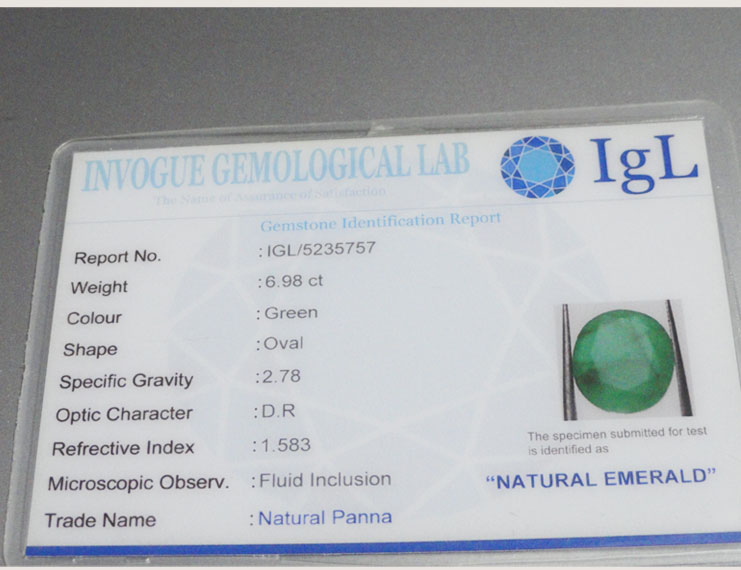 6.98 ct/7.65 ratti Natural Certified Zambian Panna (Emerald)