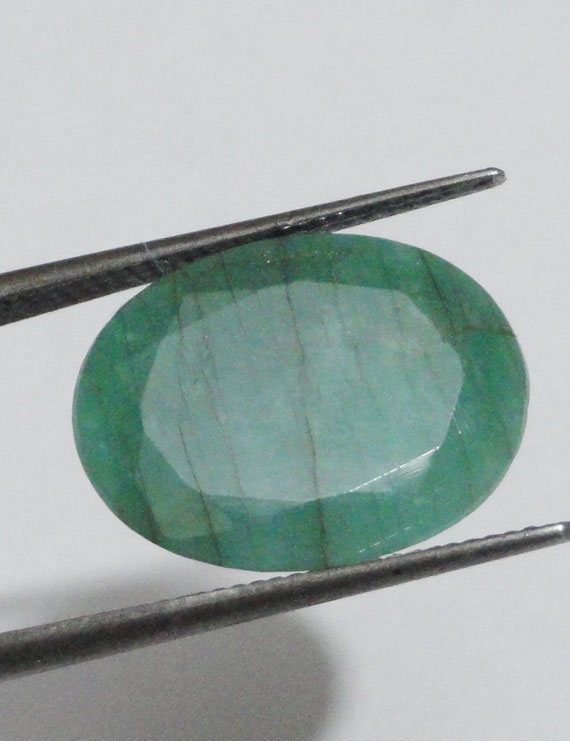 7.01 ct/7.85 ratti Natural Certified  Panna (Emerald)