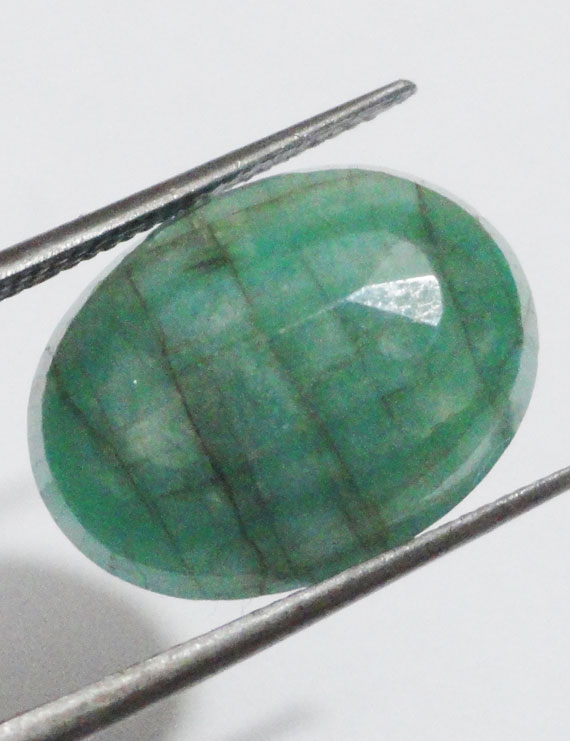 7.01 ct/7.85 ratti Natural Certified  Panna (Emerald)