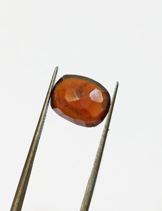 6.50 ratti (5.90 ct) Natural Hessonite Gomed Certified
