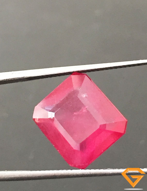 7.78 ct Certified Ruby Gemstone New Burma (Bangkok)