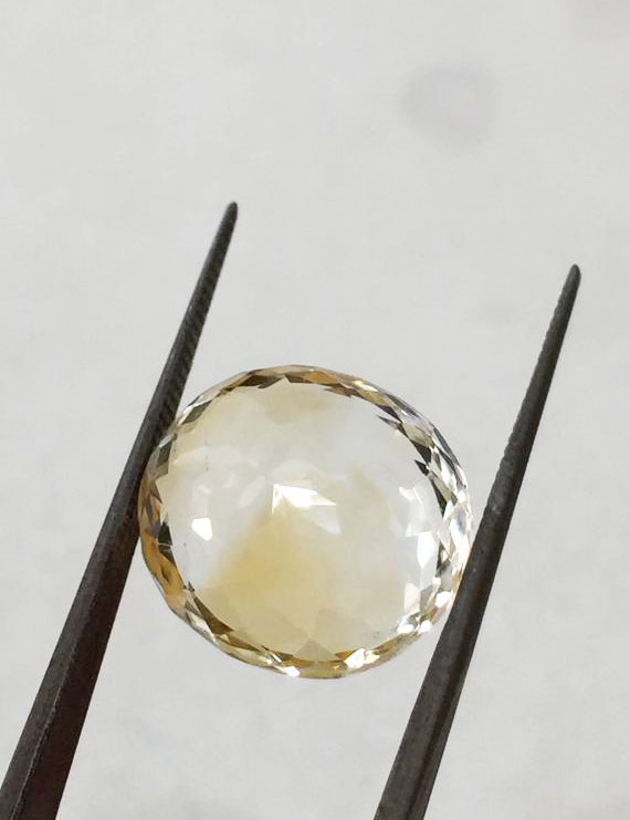 13.25 ratti (11.95 ct) Natural Certified Sunela (Citrine)