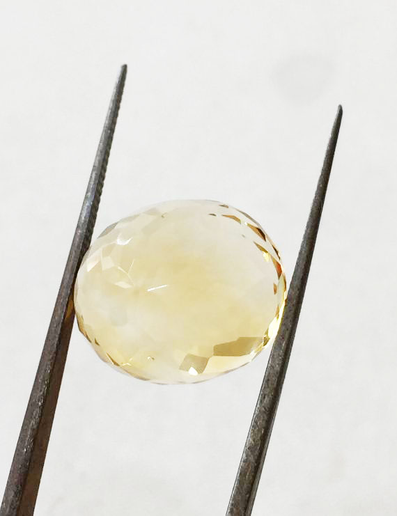 16.60 ratti (14.96 ct) Natural Certified Sunela (Citrine)