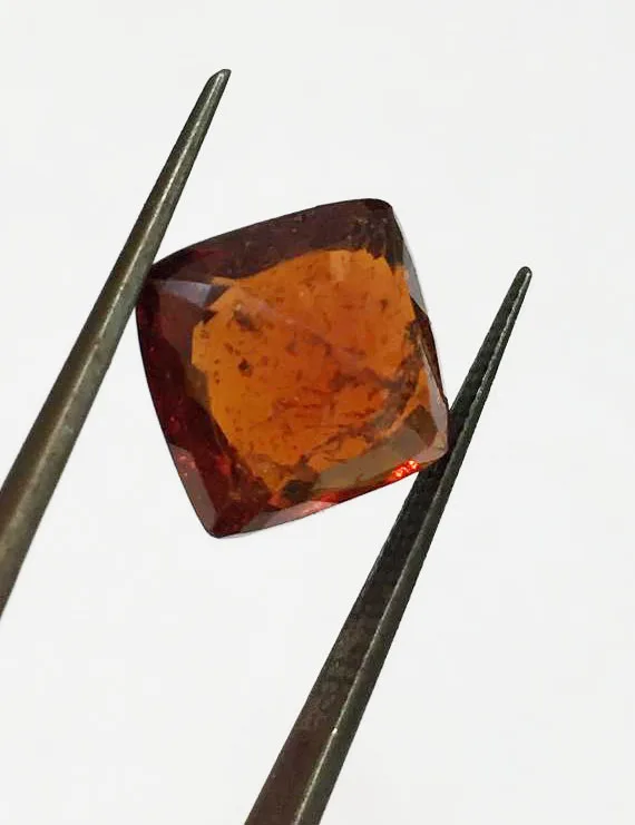 8.50 Ratti (7.66 ct) Natural Certified Ceylon Hessonite (Gomed)